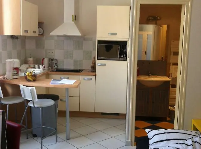 De La Princerie - Proche Gare - Centre - Gere Par Presta-zen'services * Верден-сюр-Мёз